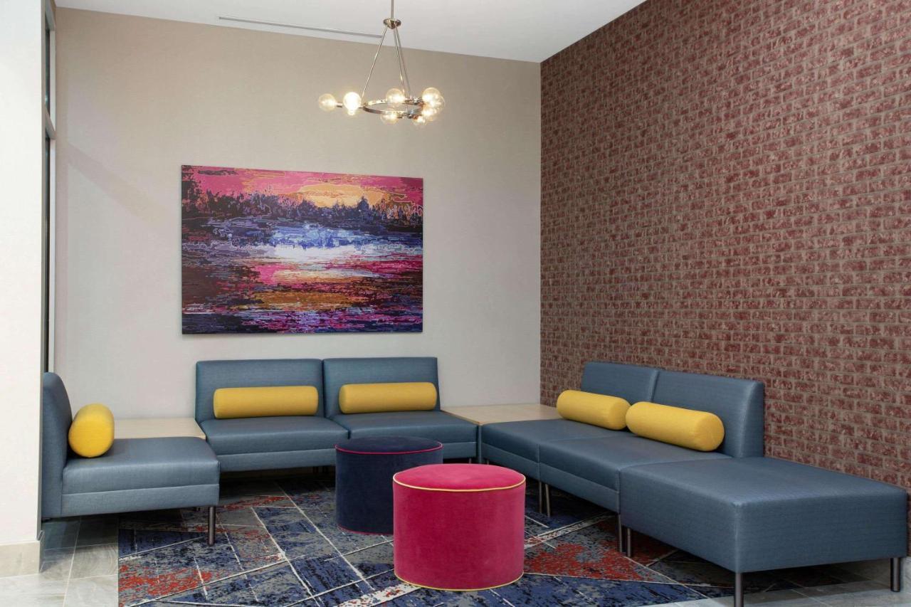 La Quinta Inn & Suites By Wyndham Manassas, Va- Dulles Airport Екстер'єр фото